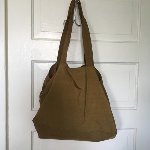 Baggalini shoulder bag - Picture 3 of 4